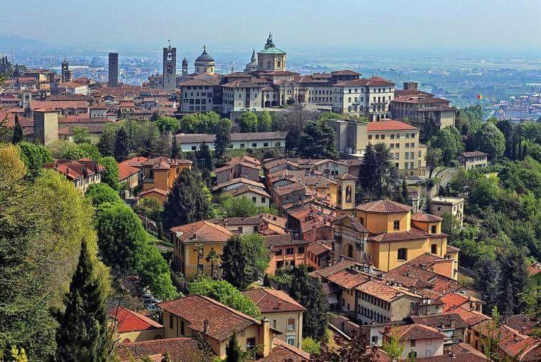 La Casetta Nei Colli Bergamo Luaran gambar